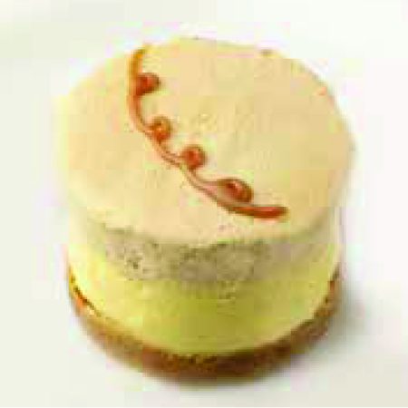 BANANA CARAMEL CHEESECAKE